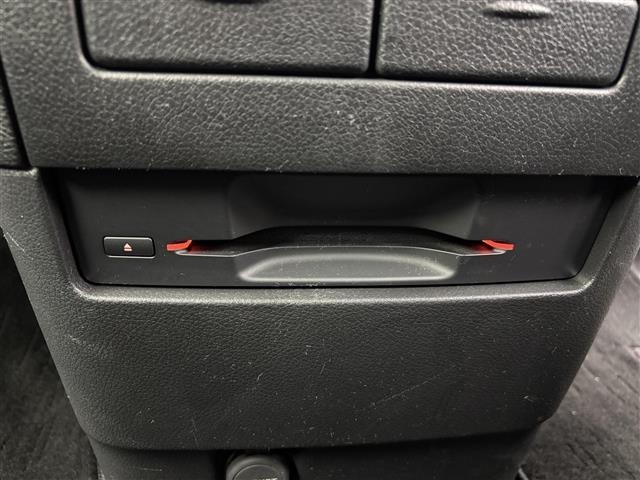 Nissan ELGRAND 2015 7044767-22