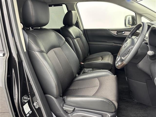 Nissan ELGRAND 2015 7044767-4