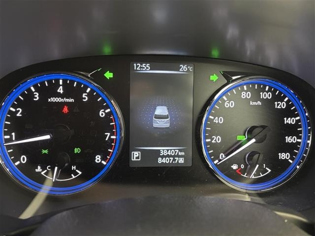 Nissan ELGRAND 2015 7044767-7
