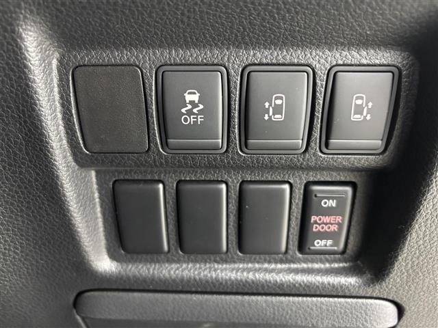 Nissan ELGRAND 2015 7044767-9