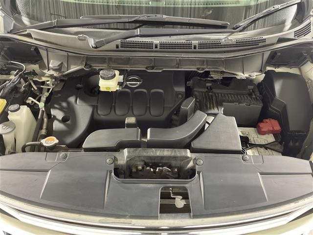 Nissan ELGRAND 2017 7044784-14