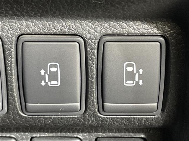 Nissan ELGRAND 2017 7044784-16