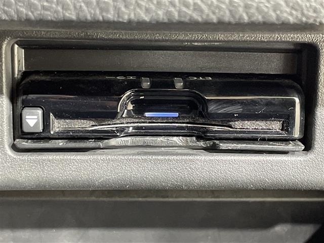 Nissan ELGRAND 2017 7044784-21