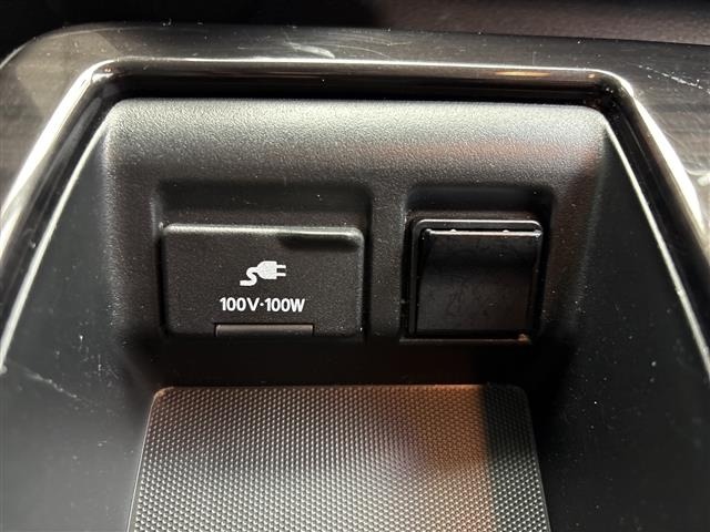 Nissan ELGRAND 2015 7044822-19