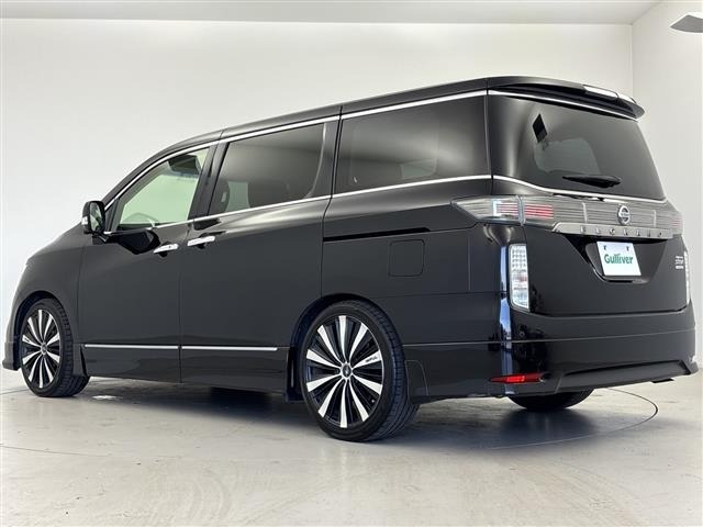 Nissan ELGRAND 2015 7044822-21
