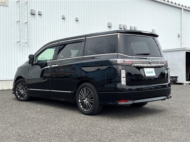 Nissan ELGRAND 2018 7044839-13