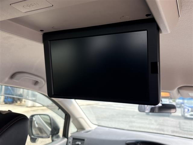 Nissan ELGRAND 2018 7044839-15