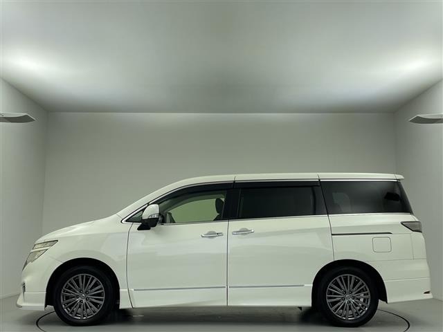 Nissan ELGRAND 2017 7044846-14