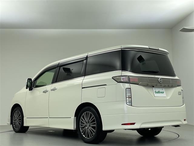 Nissan ELGRAND 2017 7044846-20
