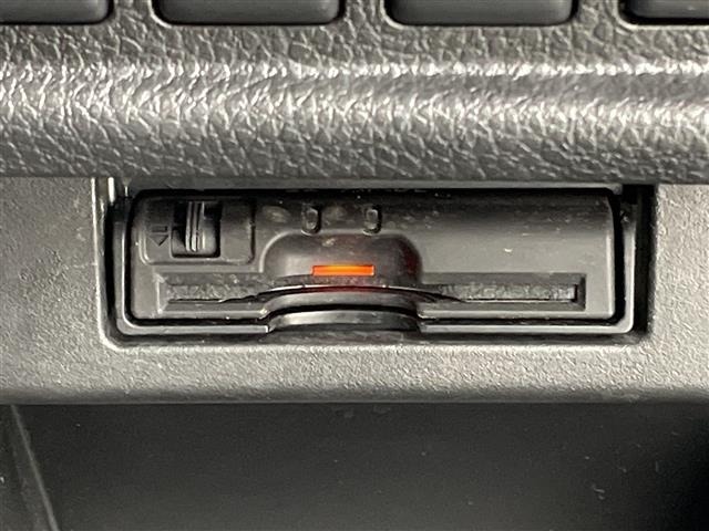 Nissan ELGRAND 2017 7044846-21
