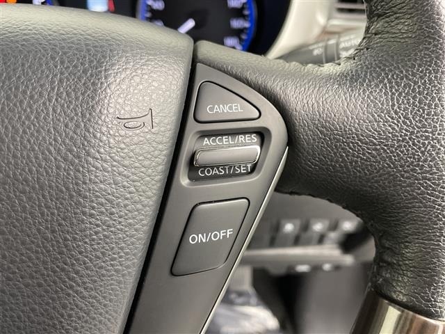 Nissan ELGRAND 2017 7044846-8
