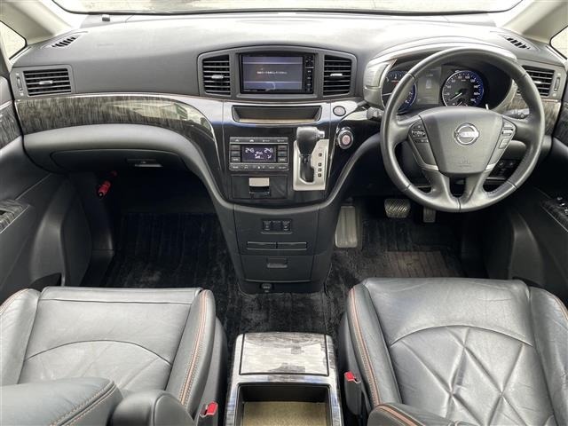 Nissan ELGRAND 2015 7044847-14