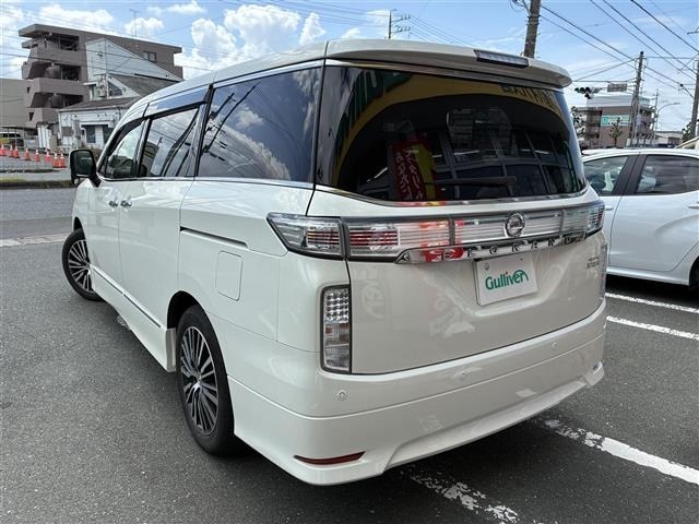 Nissan ELGRAND 2019 7044865-13