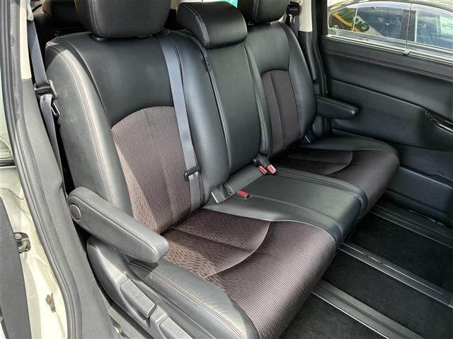 Nissan ELGRAND 2019 7044865-8