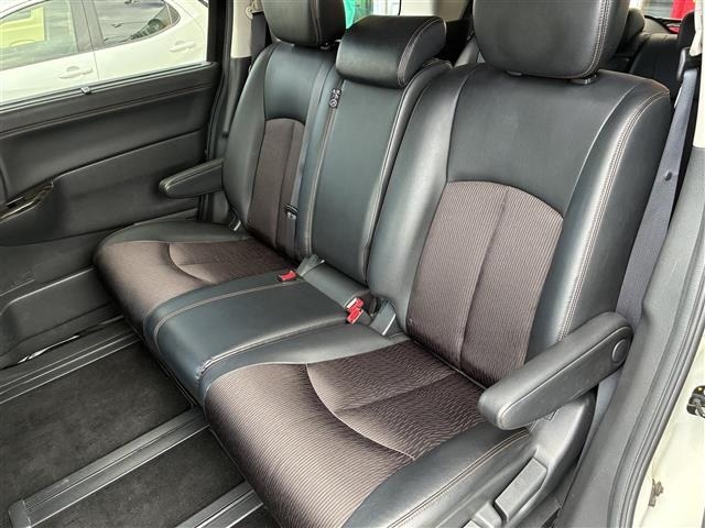 Nissan ELGRAND 2019 7044865-9