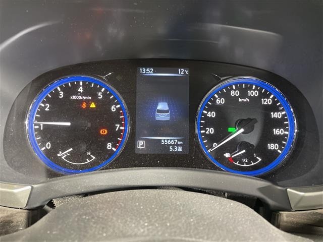 Nissan ELGRAND 2015 7044871-12