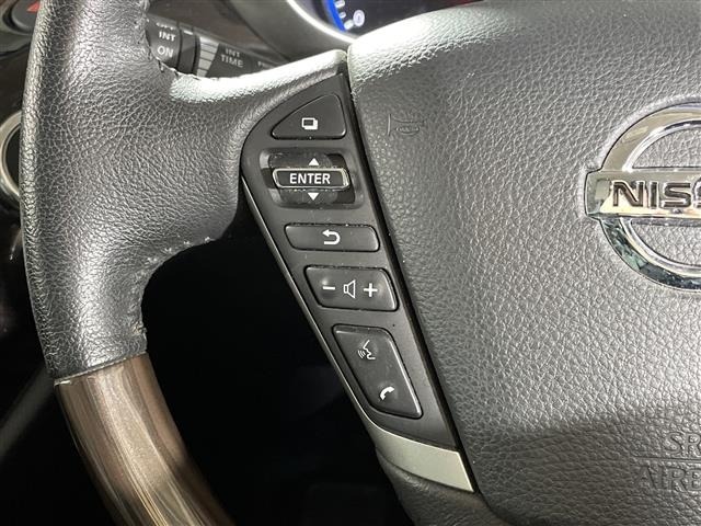 Nissan ELGRAND 2015 7044871-4