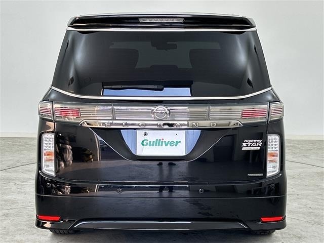 Nissan ELGRAND 2019 7044895-4