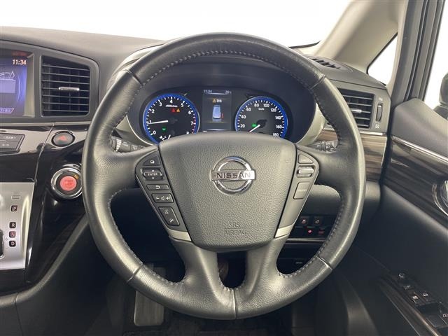Nissan ELGRAND 2016 7044896-14