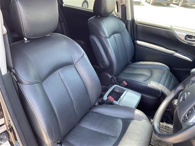 Nissan ELGRAND 2016 7044926-2
