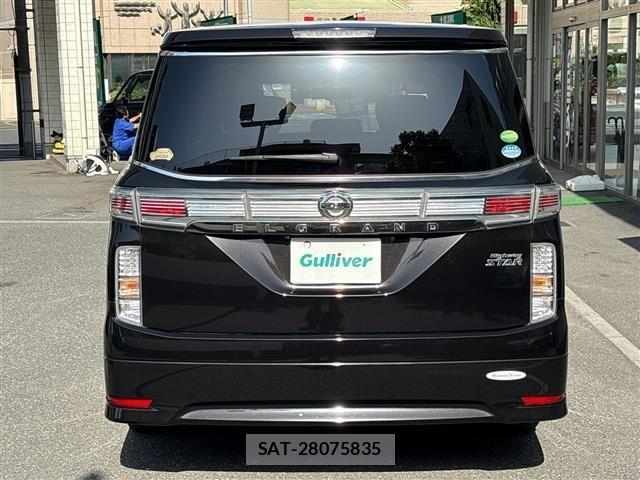 Nissan ELGRAND 2014 7044927-19