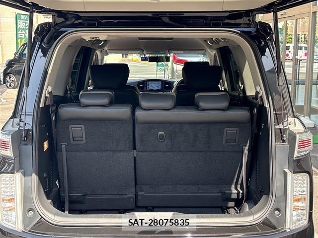Nissan ELGRAND 2014 7044927-2