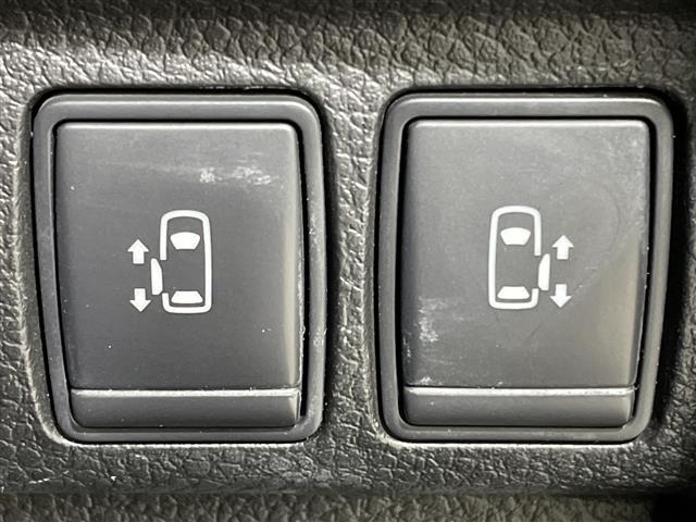 Nissan ELGRAND 2011 7044965-17
