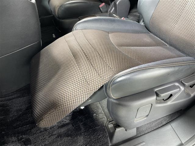 Nissan ELGRAND 2011 7044965-19