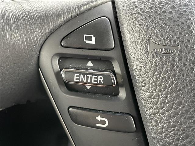 Nissan ELGRAND 2016 7045006-1