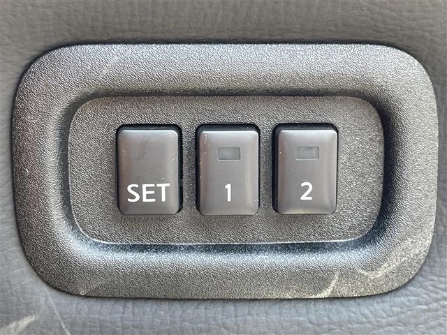 Nissan ELGRAND 2022 7045035-9