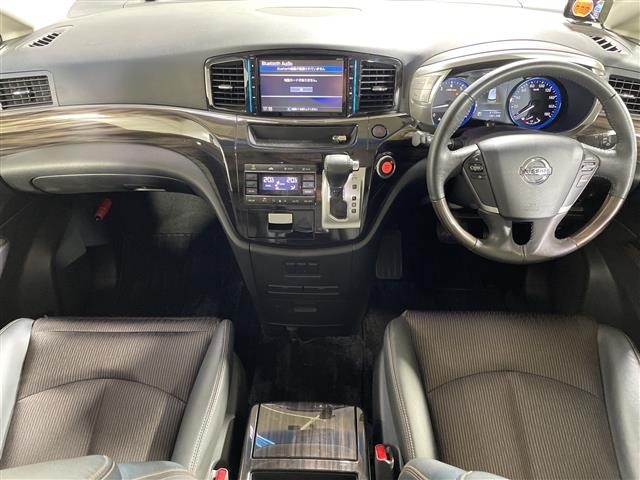 Nissan ELGRAND 2017 7045036-15