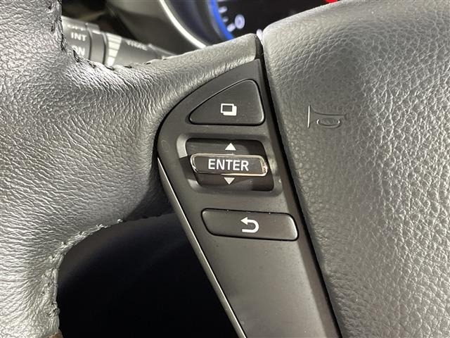 Nissan ELGRAND 2017 7045036-3