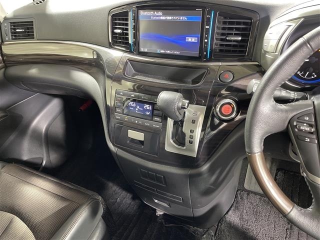 Nissan ELGRAND 2017 7045036-7