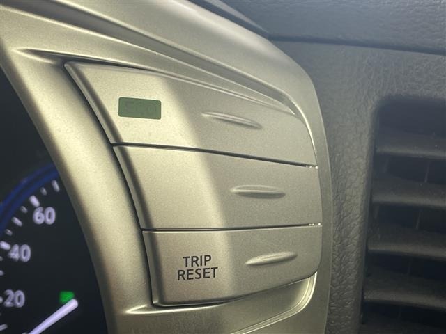 Nissan ELGRAND 2019 7045091-9