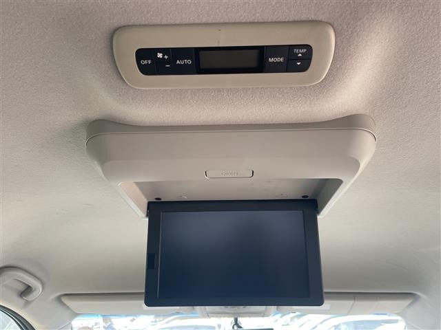 Nissan ELGRAND 2015 7045103-16