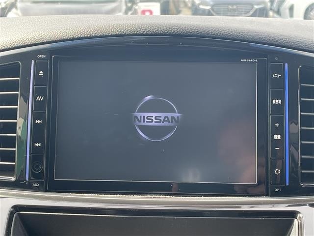 Nissan ELGRAND 2015 7045103-17