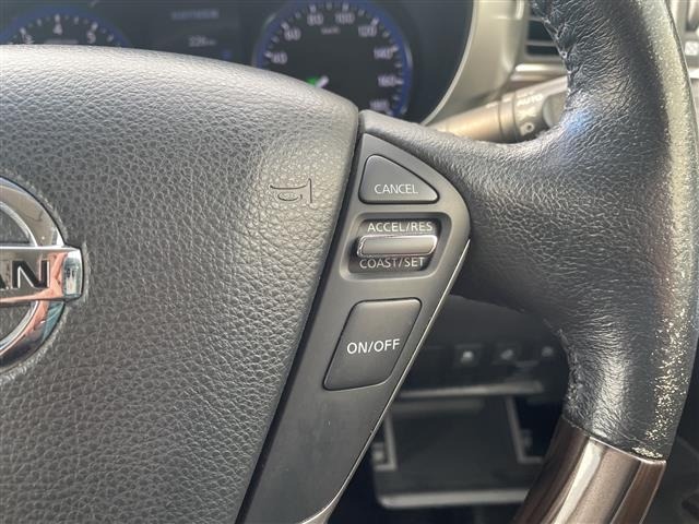 Nissan ELGRAND 2015 7045103-21