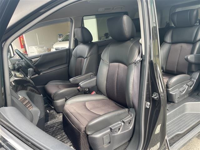 Nissan ELGRAND 2015 7045103-6