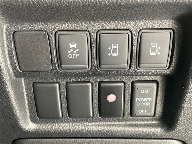 Nissan ELGRAND 2017 7045104-21