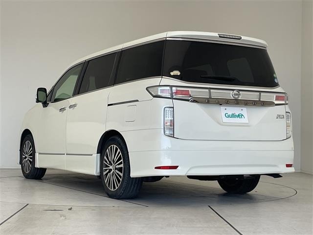 Nissan ELGRAND 2017 7045104-4