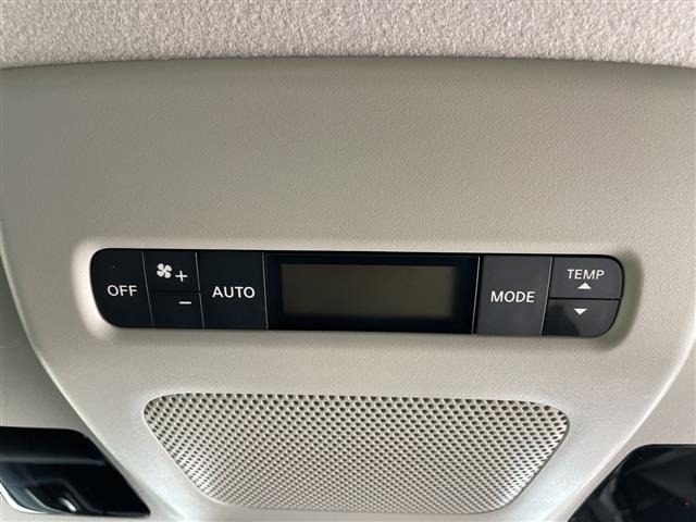 Nissan ELGRAND 2017 7045104-5