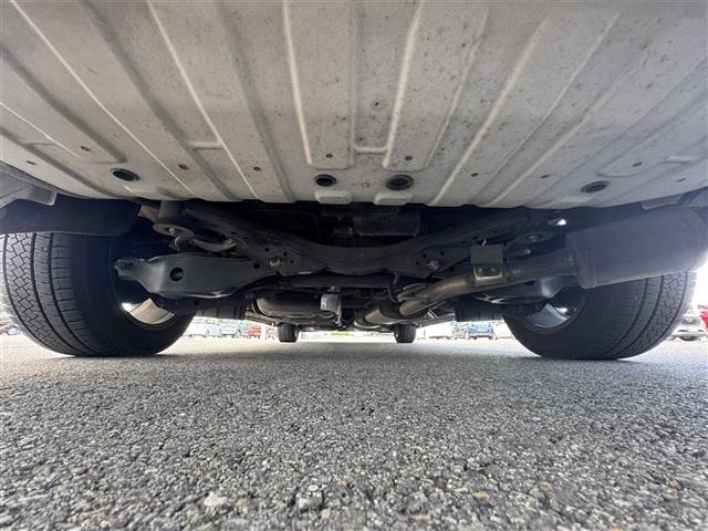 Nissan ELGRAND 2014 7045118-13