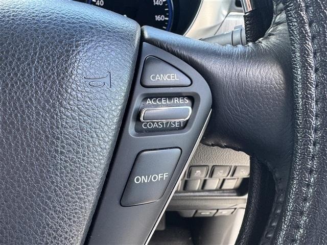 Nissan ELGRAND 2014 7045118-5