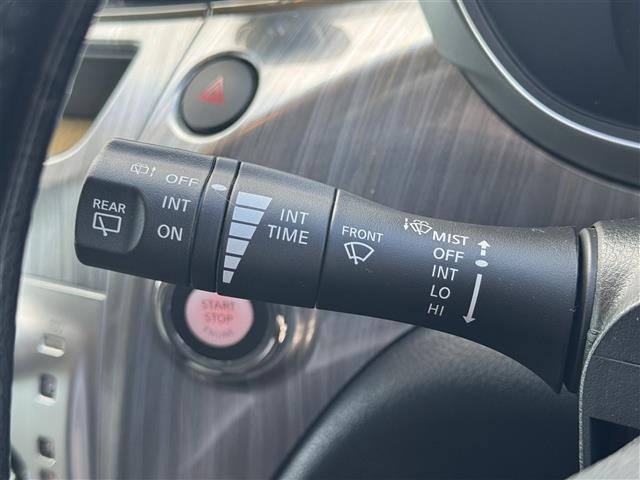 Nissan ELGRAND 2014 7045118-7