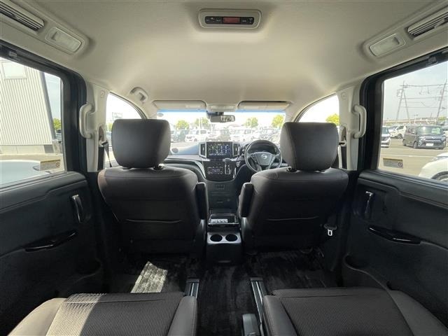 Nissan ELGRAND 2021 7045168-20