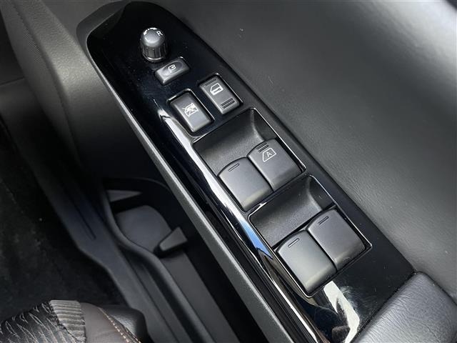 Nissan ELGRAND 2021 7045168-22