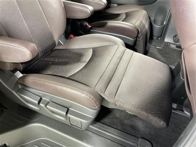 Nissan ELGRAND 2021 7045169-19