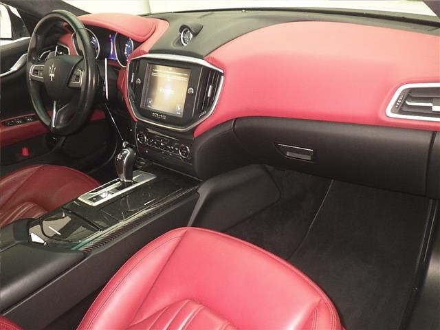 Maserati GHIBLI 2015 7034436-4