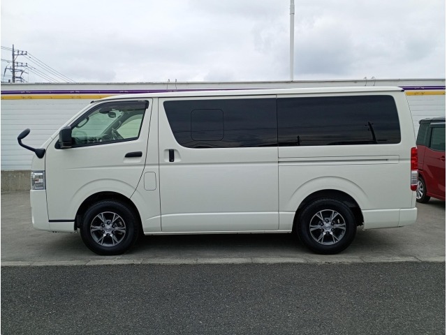 Toyota HIACE VAN 2024 7046781-12