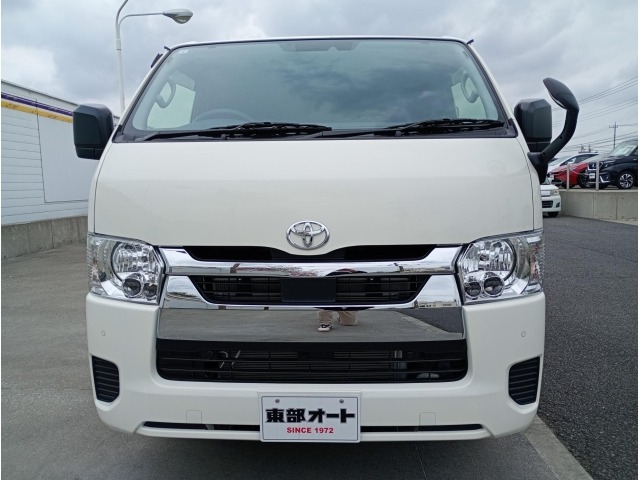 Toyota HIACE VAN 2024 7046781-15